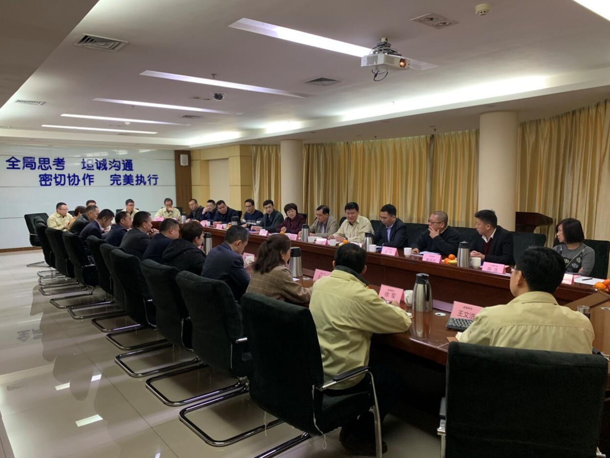 “链接共生 协同共赢” —— 今年会离线Low-E客户座谈会纪实