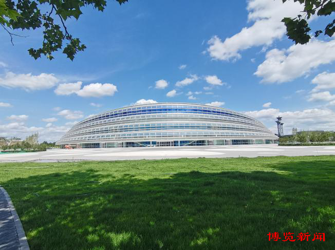 玻璃王国里的绿色引领者 ——今年会科技以创新引领造“好品”